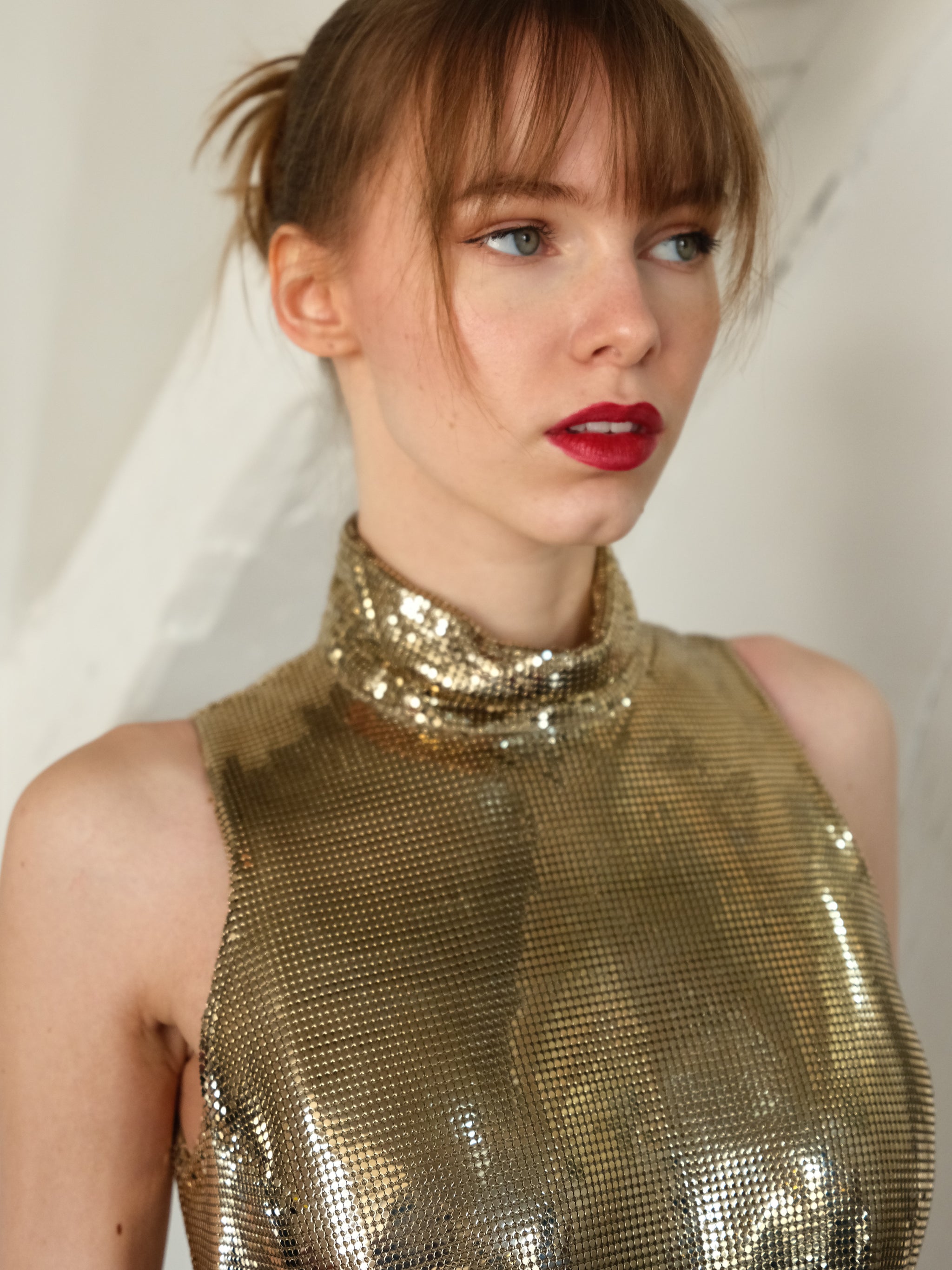 1994 Gianni Versace Gold Chain Mesh Dress Sz 40 – TheFindVintage